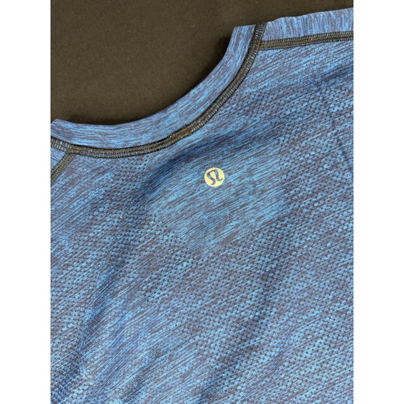 lululemon athletica Other - Lululemon Metal Vent Tech Blue Heather Short Sleeve Athletic Shirt Men's, L